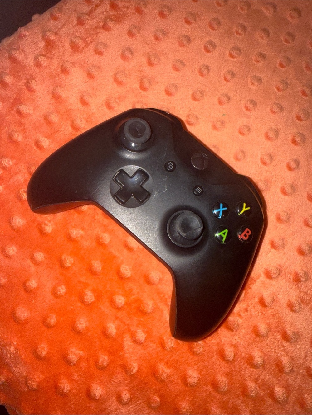 Black Wireless Xbox-Style Game Controller